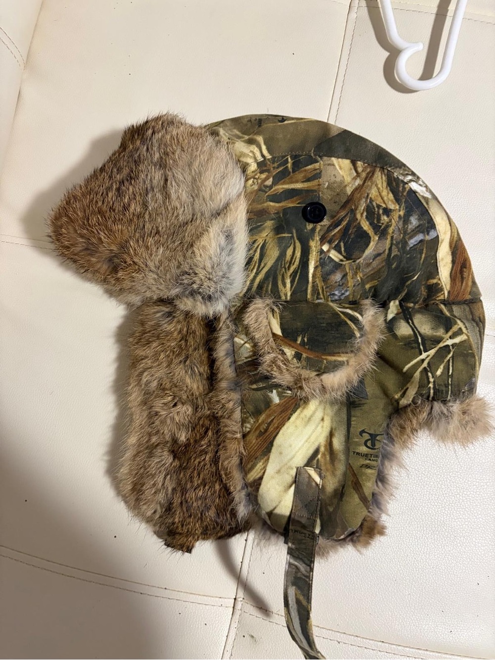 Men Yukon camo hat